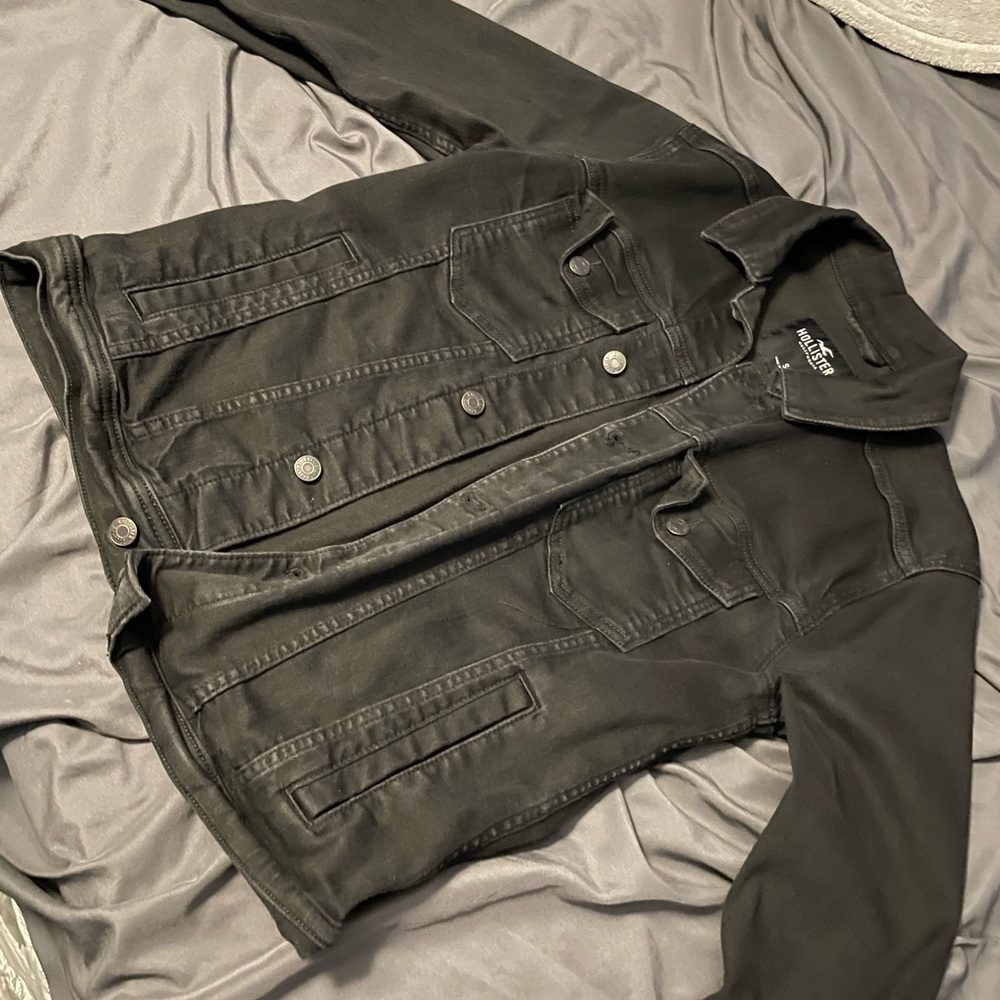Hollister denim jacket small size